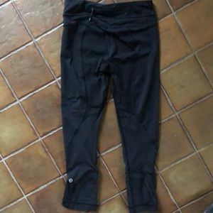 Lululemon exercise pants